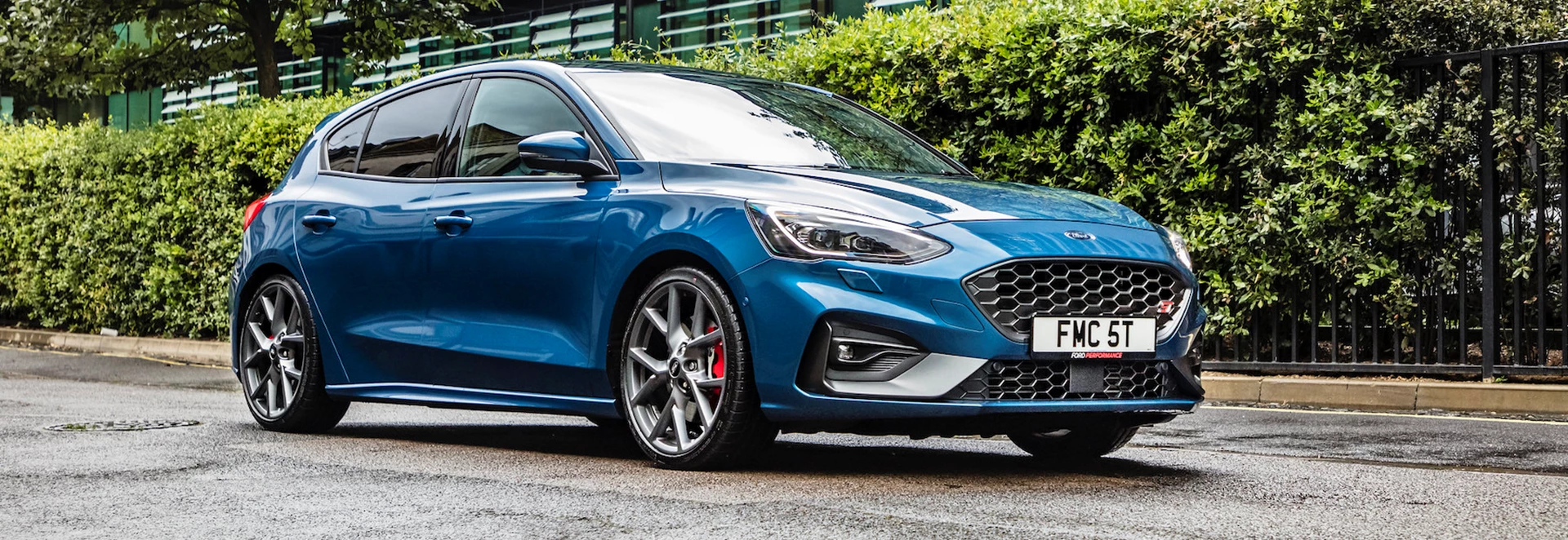 Sporty Ford Focus ST gains new automatic gearbox option 